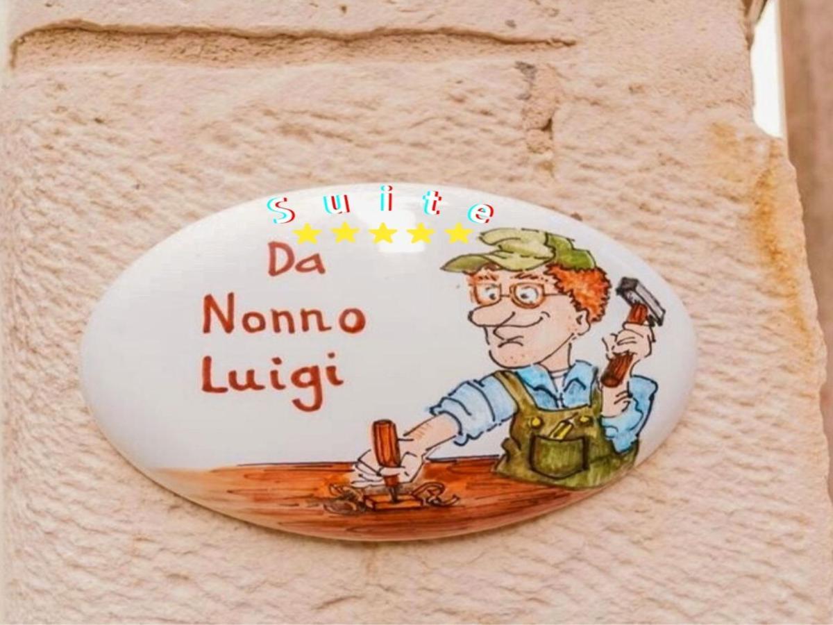 Suite Da Nonno Luigi 100 Metri Dal Mare Джовинацо Екстериор снимка